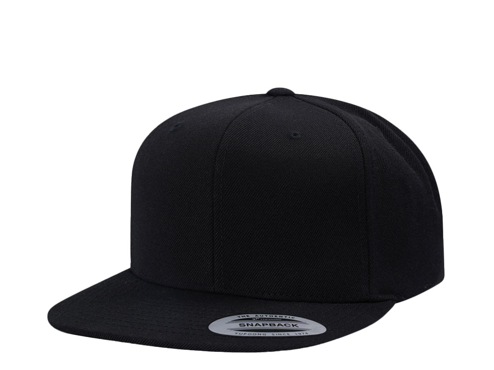 Yupoong Basic Black Snapback Cap