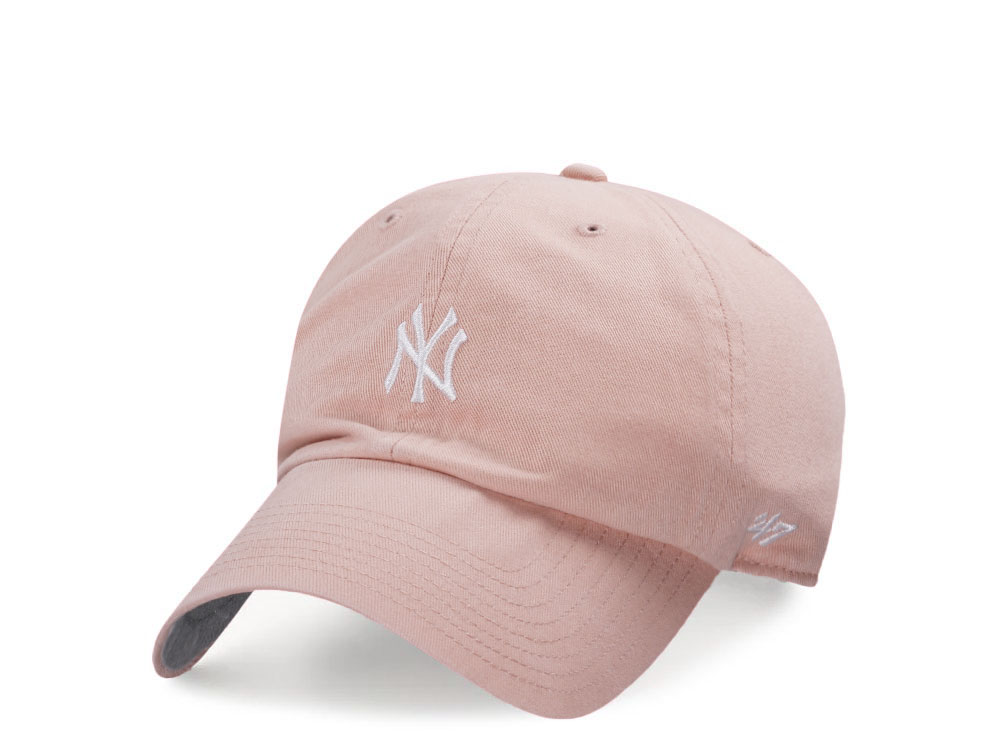 47Brand New York Yankees Dusty Mauve Base Runner Clean up Strapback Cap