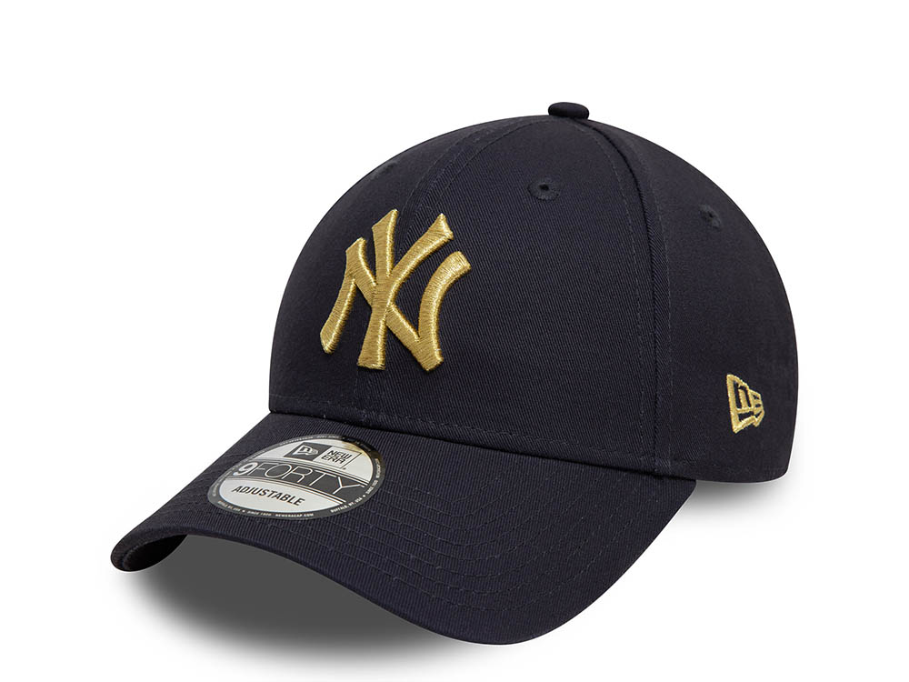 New Era New York Yankees Metallic Navy 9Forty Strapback Cap