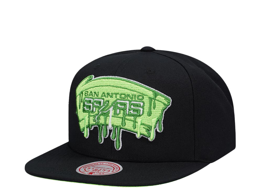 Mitchell & Ness San Antonio Spurs Slime Drip Hardwood Classic Snapback Cap