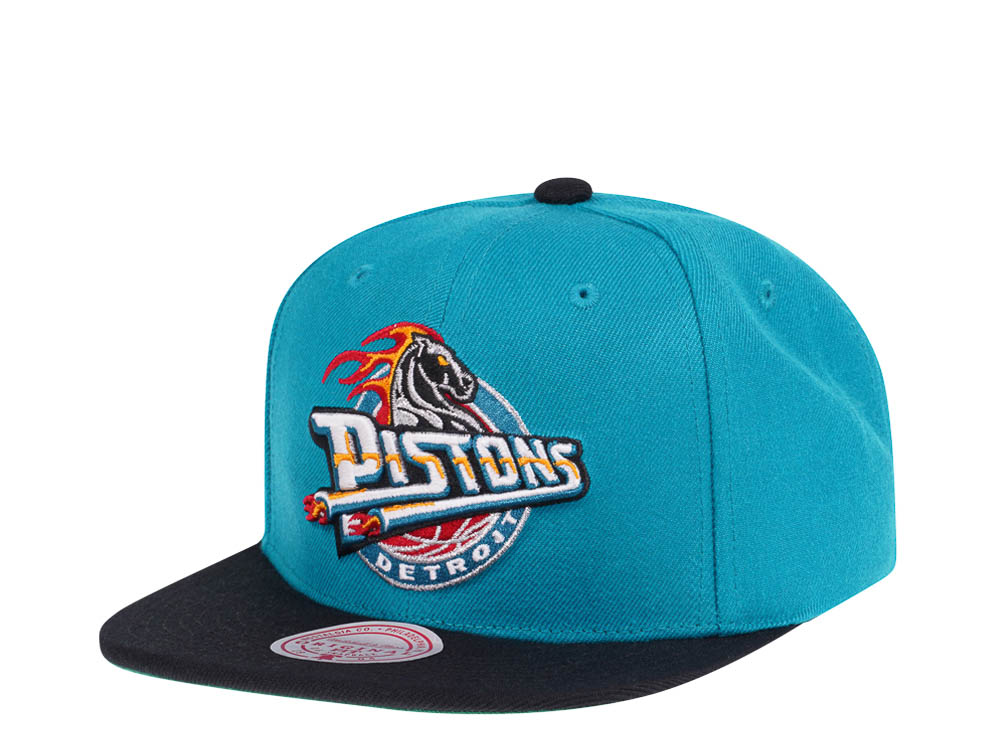 Mitchell & Ness Detroit Pistons Team Two Tone Hardwood Classics Snapback Hat