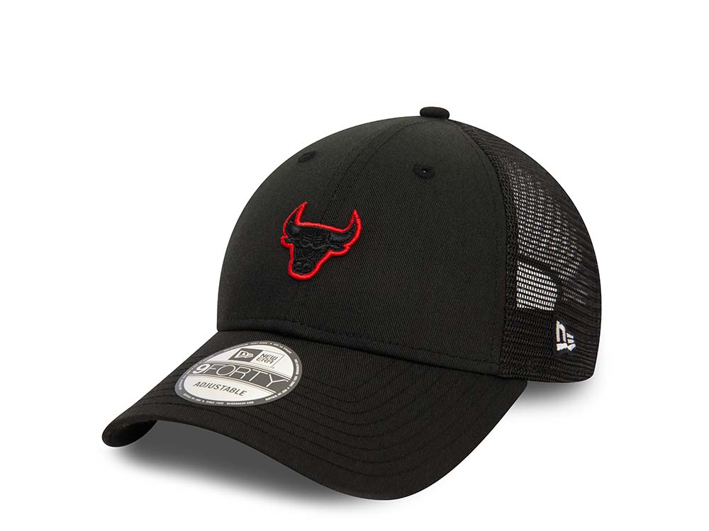 New Era Chicago Bulls Black Trucker 9Forty Strapback Hat