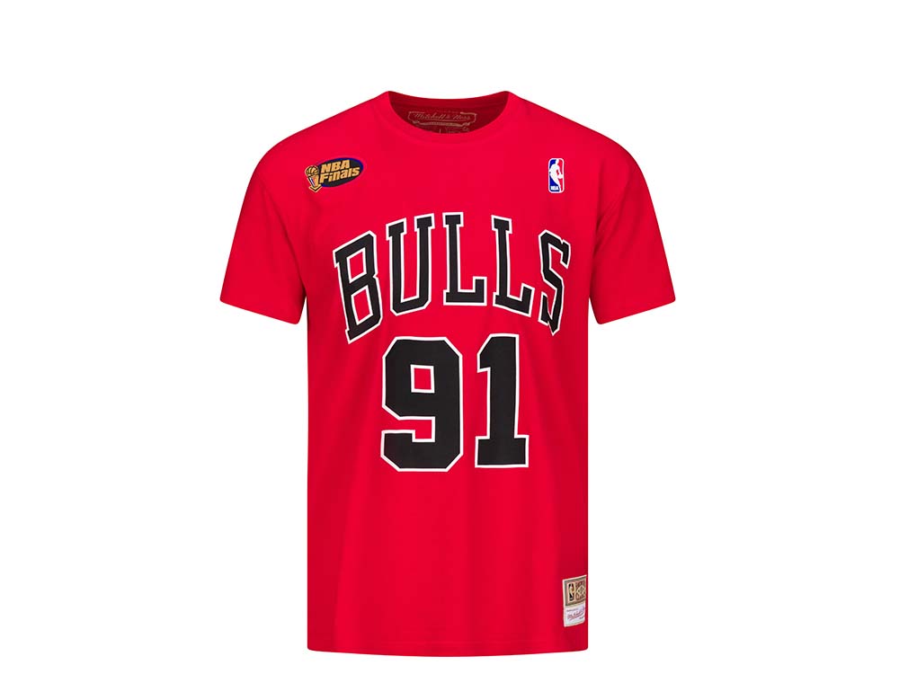 Mitchell & Ness Chicago Bulls - Dennis Rodman Name & Number T-Shirt