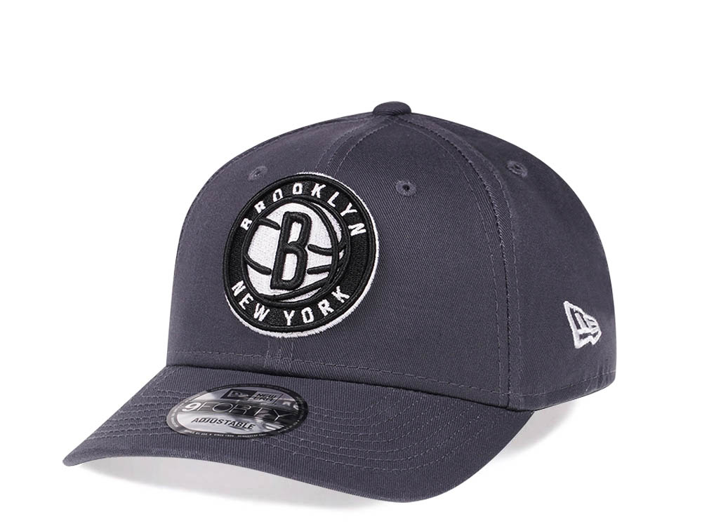 New Era Brooklyn Nets Gray Essential 9Forty Strapback Hat